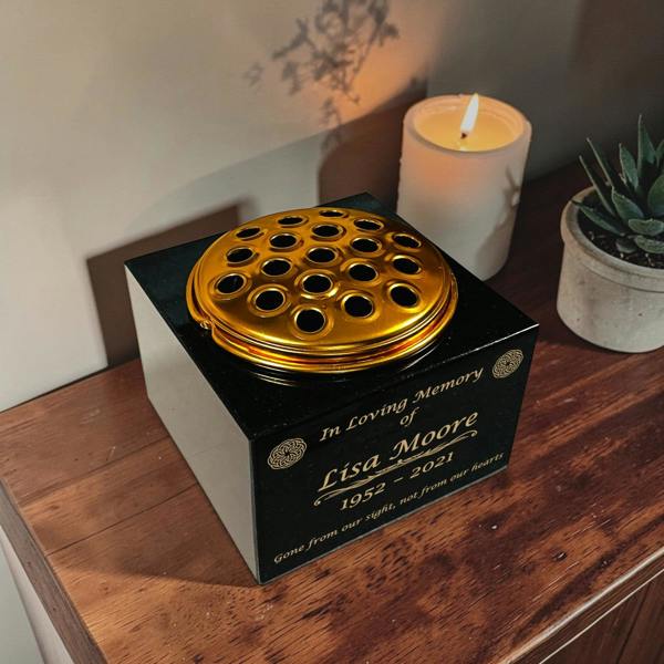 Memorials Direct Granite Memorial Vase with Celtic Knot Design 2, Free Personalised Gold Engraving, Solid Granite 6 x 6 x 4 Inches