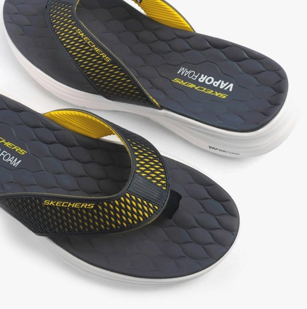 Skechers VAPOR FOAM SANDAL - SAYTO Mens Sandals Navy/Yellow