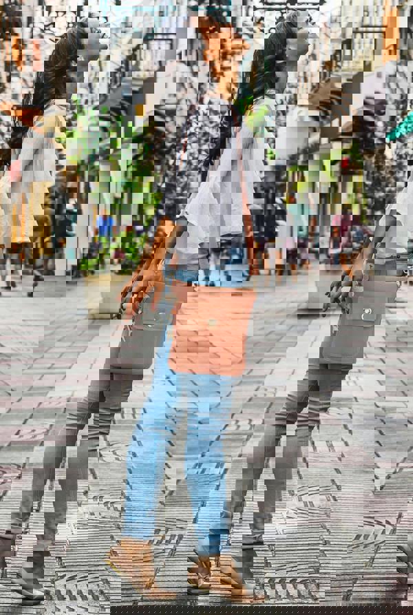 Catwalk Collection Handbags Laura - Crossbody Bag