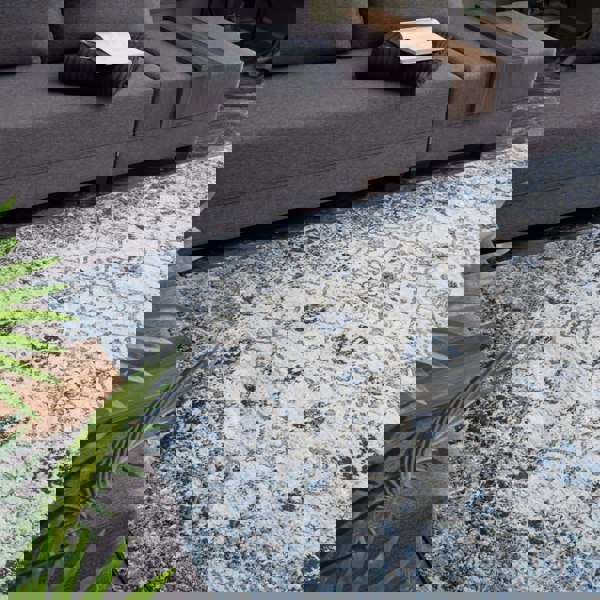 Living Room Rug Vintage Design in Blue Exclusive Elegant Pattern