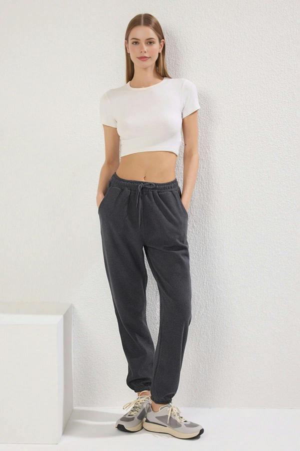 WOVCOR Relaxed Fit Knit Jogger with Pockets