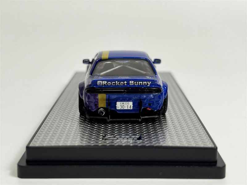 Inno 64 Nissan Silvia S14 Rocket Bunny Boss Tomonori Idekawa 1:64 Inno IN64S14BTOMOSAN