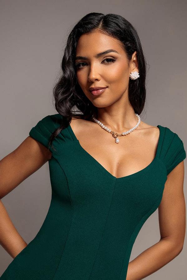 Capped Sleeve V Neck Pleated Fit & Flare Maxi Dress - Emerald Green DR5117