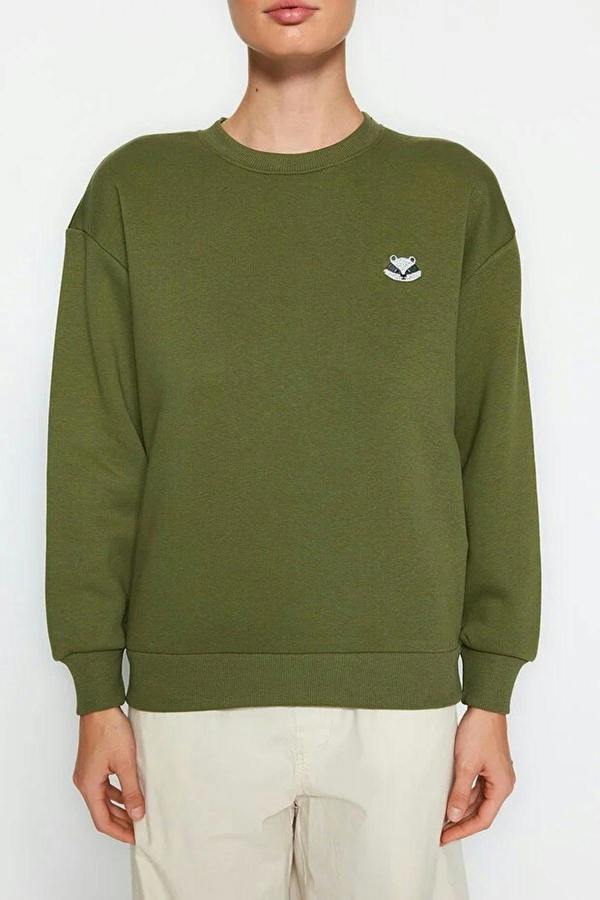 WOVCOR Animal Embroidered Thick Fleece Knit Sweatshirt