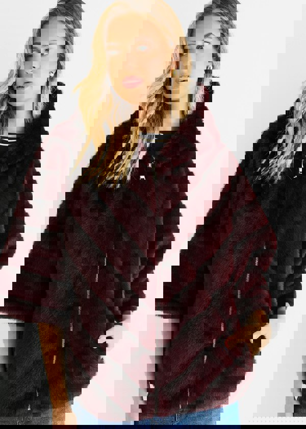 Gini London Burgundy Hooded Chevron Faux Fur Cape Jacket