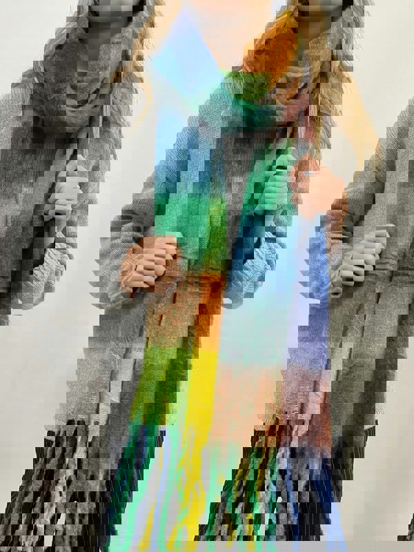 SVNX Soft Chunky Checked Scarf with Tassels in Blue Multi