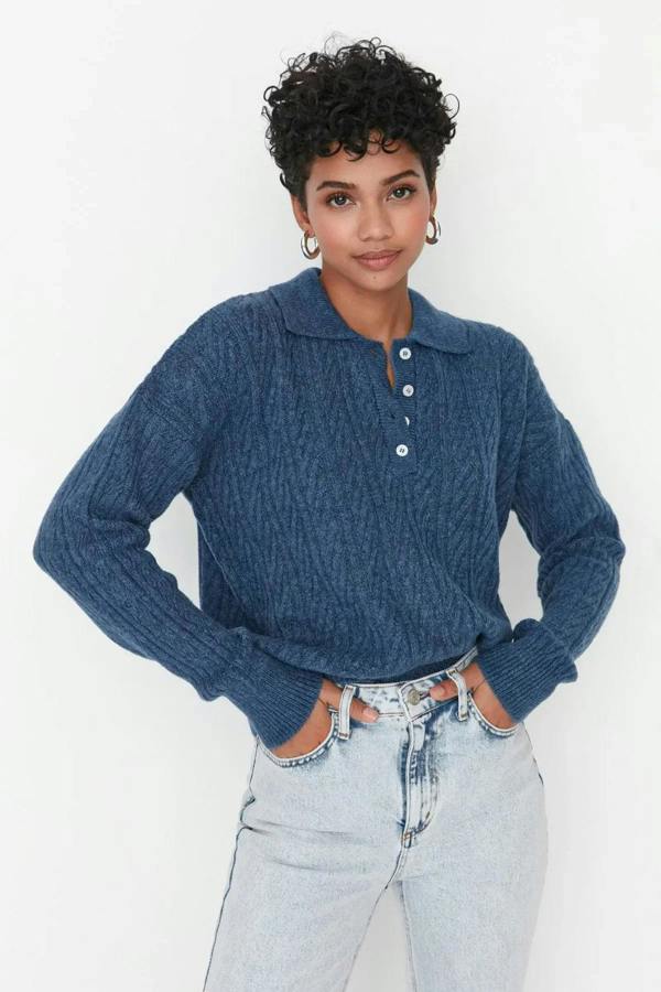 Hoxton Gal Oversized Soft-Textured Knit Sweater
