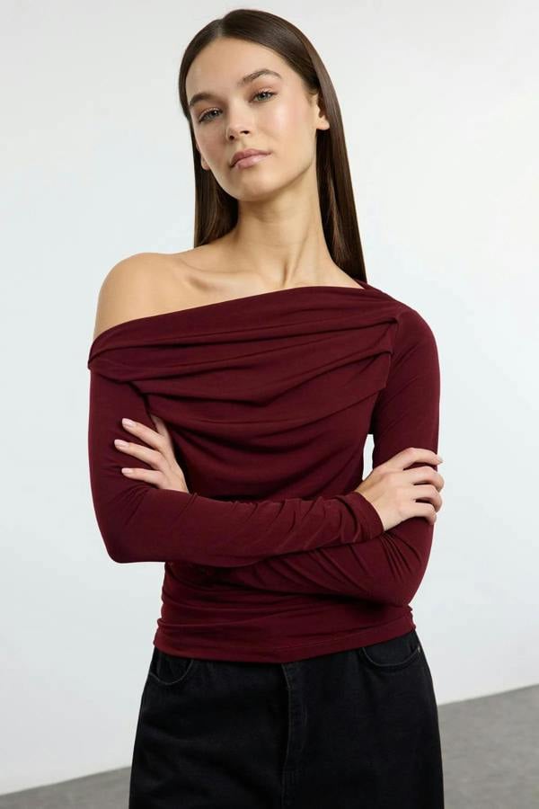 Hoxton Gal Draped/Gathered Detail Long-Sleeve Stretch Knit Fitted Blouse