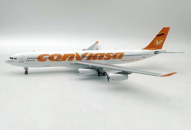 MCSlots Conviasa Airbus A340-313 YV3507 With Stand 1:200 Inflight200 IF343VO0522