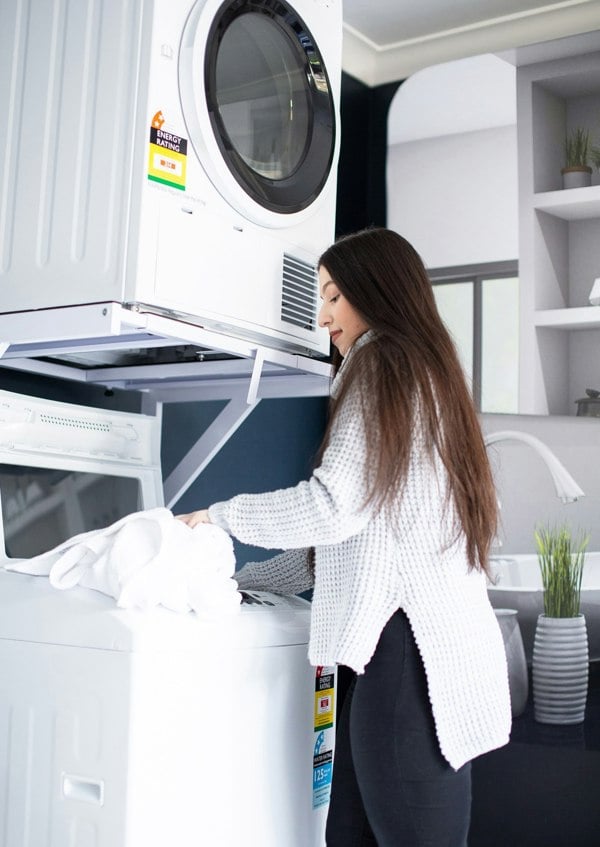 ADJUSTABLE Dryer Stand
