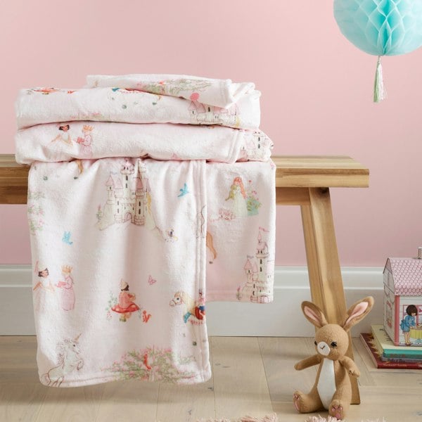 Belle & Boo Fairytale Cosy Fleece Blanket Throw Pink