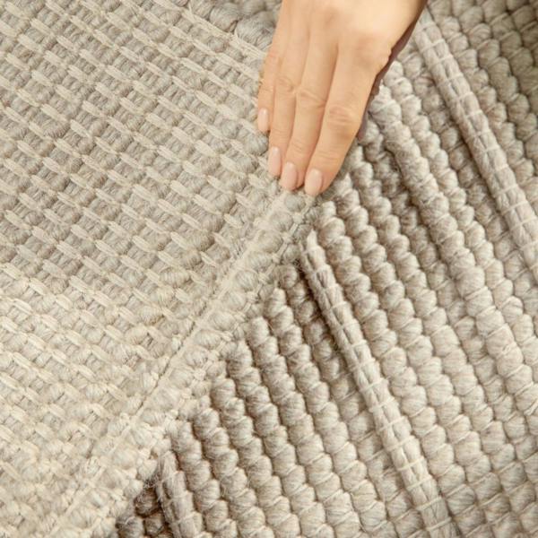 Camden Wool Parker Rug Natural White, hand-woven, ideal for every room.