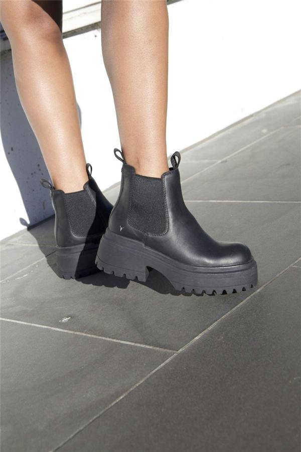 Windsorsmith Black Chunky Leather Chelsea Boots