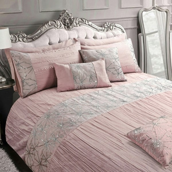 Intimates Marini Crinkle Sequin Pleated Duvet Cover & Pillowcase Set