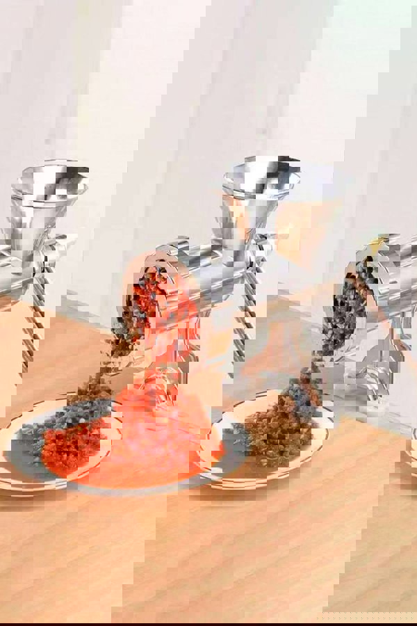 Living and Home Small Manual Aluminium Alloy Kitchen Meat Mincer Grinder Food Processor