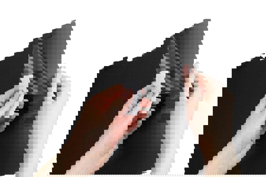 Durable Anti-glare Magnetic Privacy Filter with Blue Light Filter | 15.6"