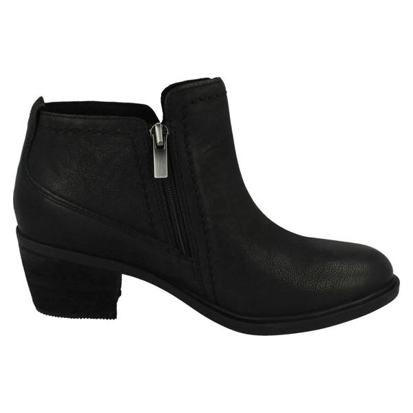 Clarks Ladies Clarks Ankle Boots Neva Lo