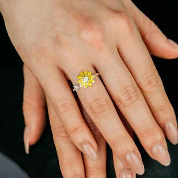 The Colourful Aura White Rotating Sunflower Meditation Fidget Daisy Dainty Floral Ring