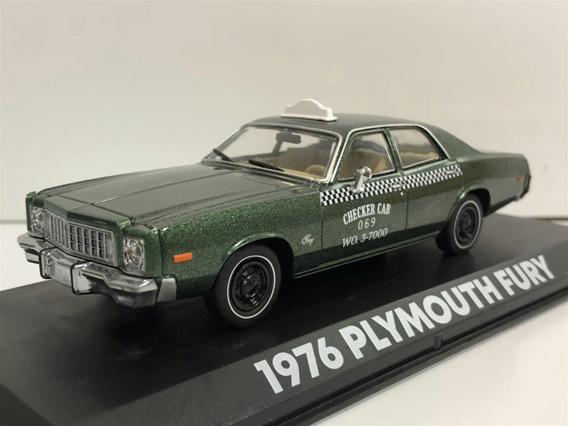 beverly hills cop 1977 plymouth fury cab 1:43 greenlight 86566