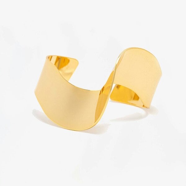 Uchi & Soto Nami Gold Wave Bangle