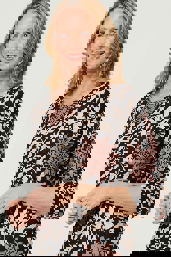 Black | Floral 3/4 Sleeve Boat Neck Top