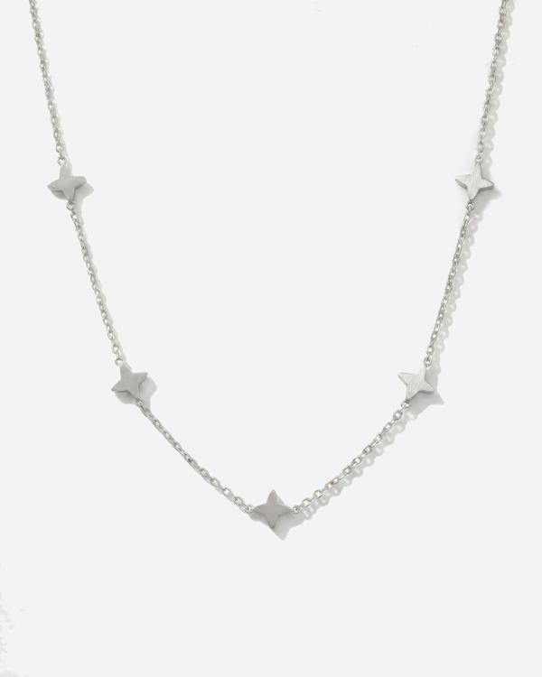 Elk & Bloom Silver Lucky Clover Choker Necklace