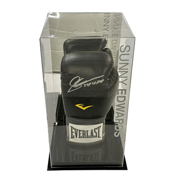 Sunny Edwards Signed Everlast Glove w/ Case (in-store collection only)