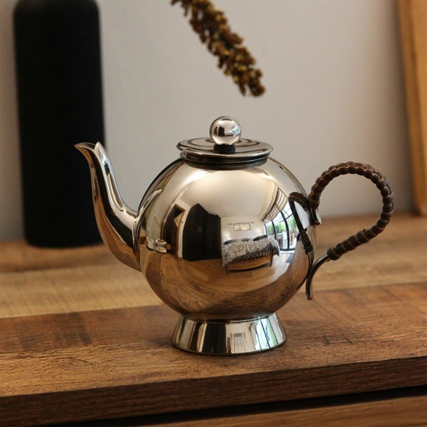 Spheres Tea Infuser Small Wicker Handle - Nick Munro