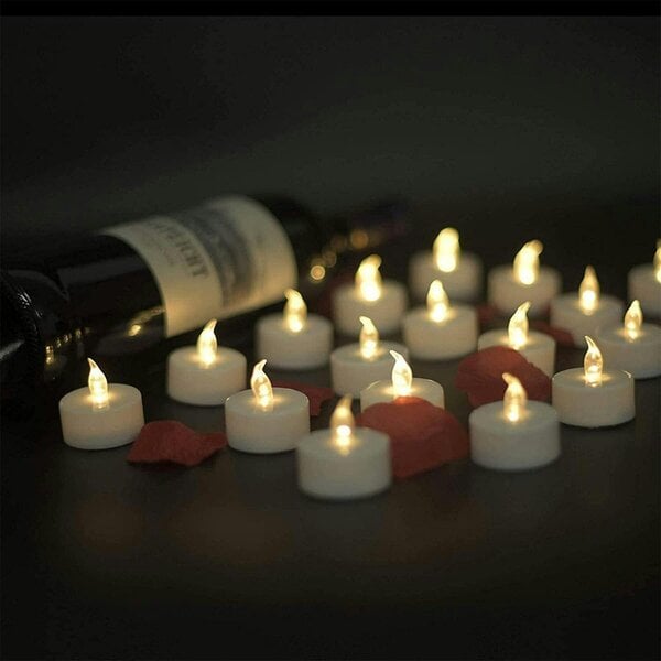 Baltus Sandalwood & Cedar Scented Tealight Candles, Pack of 20