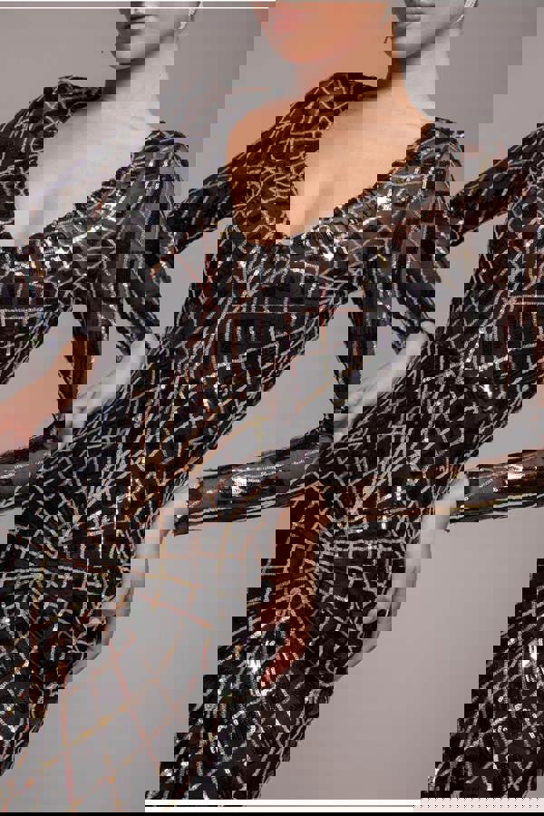 Geo Sequin Long Sleeve Maxi Dress - Black DR3495