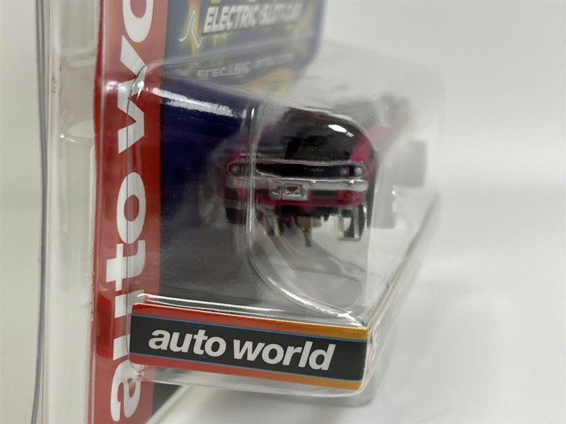 Auto World Slot Cars 1970 Dodge Challenger T/A Pink Thunderjet Ultra G HO Slot Car SC377-5