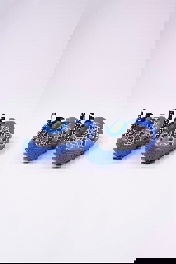 Turtl Kids' Recycled Water Shoes in Blue & Shell Print