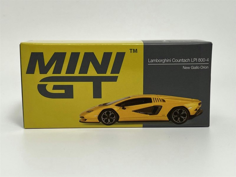 Mini GT Lamgorghini Countach LPI 800-4 New Giallo Orion LHD Mini GT MGT00733L