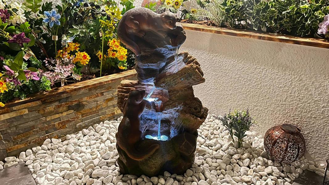 Tranquillity Water Features Curious Otters Animal Animal Fountain Water Feature