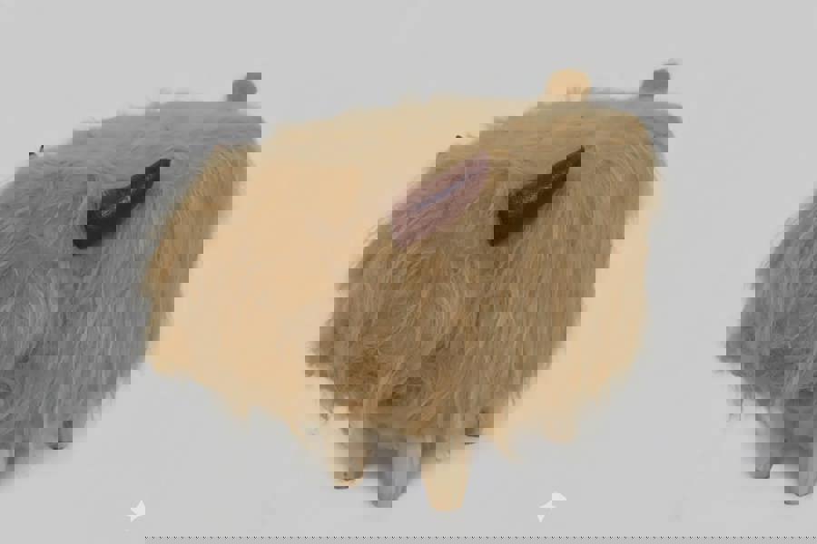 Harrington The Highland Cow Footstool – Soft Synthetic Fur with Wooden Legs