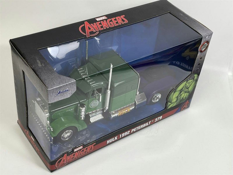 Jada Marvel Avengers Hulk 1992 Peterbilt 379 27 cm Jada 253225020