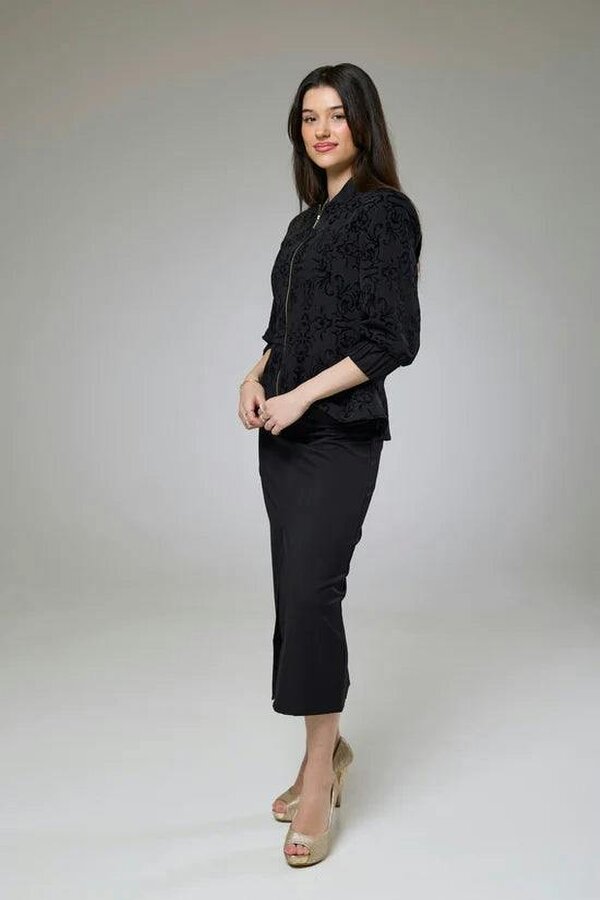 Lioness by TF Vintage Black Velvet Fitted Jacket Blouse