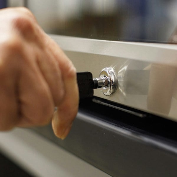 85L Under Counter Wine Beer Drinks Fridge Cooler - Glass Front Stainless Steel - LoopsDirect