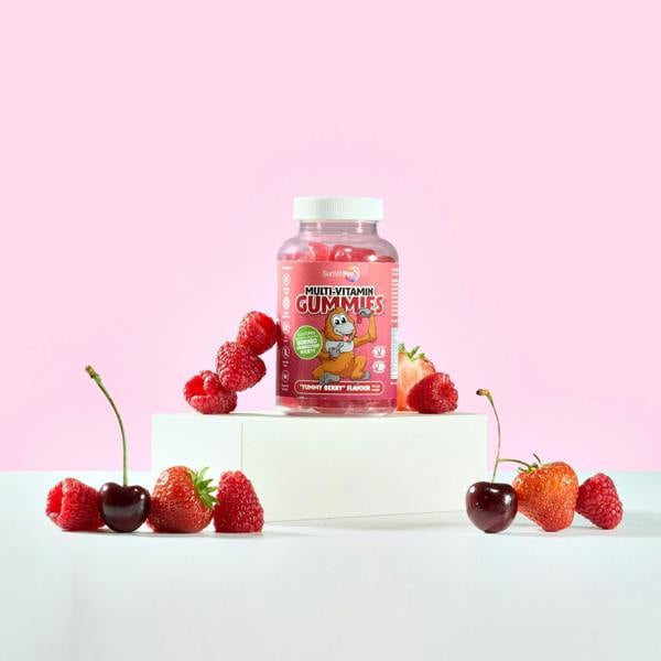Daily Multivitamin Gummy aged 3+ (Berry Flavoured) 2 gummies daily, contains 12 vitamins