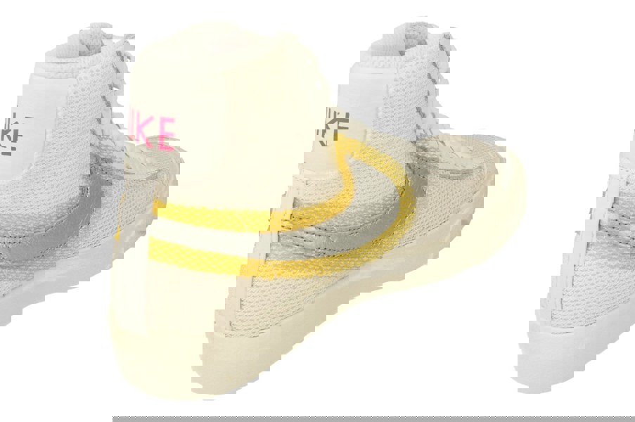 Nike Blazer Mid VNTG 77 Womens Trainers Cz8105  100 - White Metallic Silver 100 - Photo 2