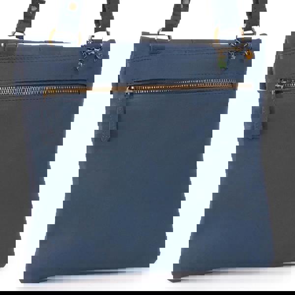 Catwalk Collection Handbags Dispatch - Crossbody Bag