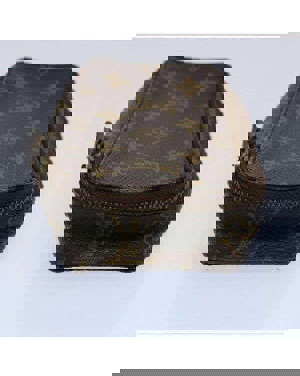 157545648.jpg
