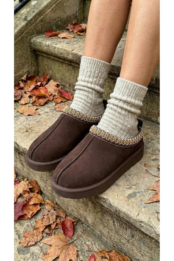 Ravina Chunky Slip On Suede Slippers With Stitch Detail - Brown