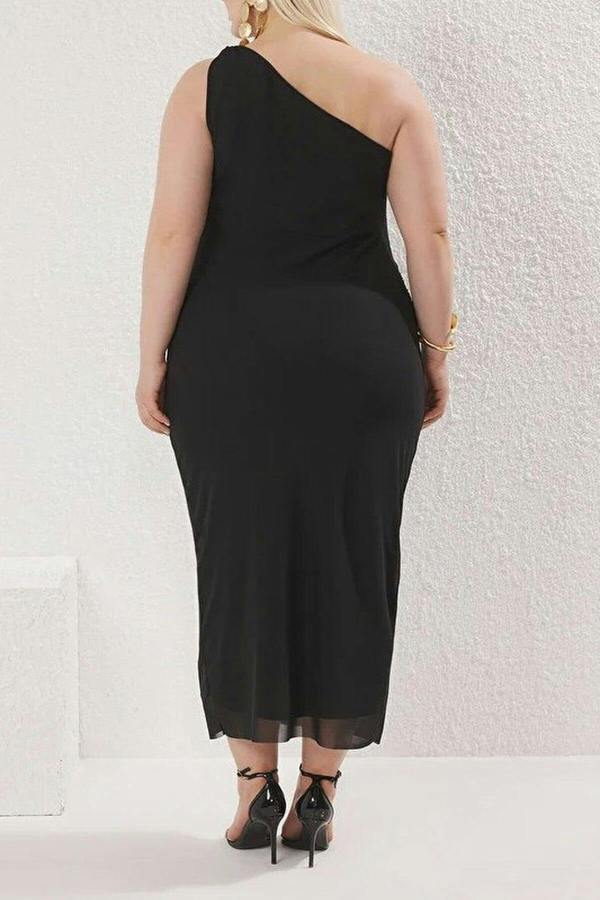 WOVCOR One-Sleeve Body-Fitting Accessory Detail Tulle Stretch Knit Pencil Dress