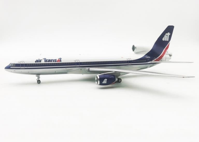 MCSlots L-1011 Air Transat C-GTS2 With Stand 1:200 Scale Inflight200 IF1011TS1122P