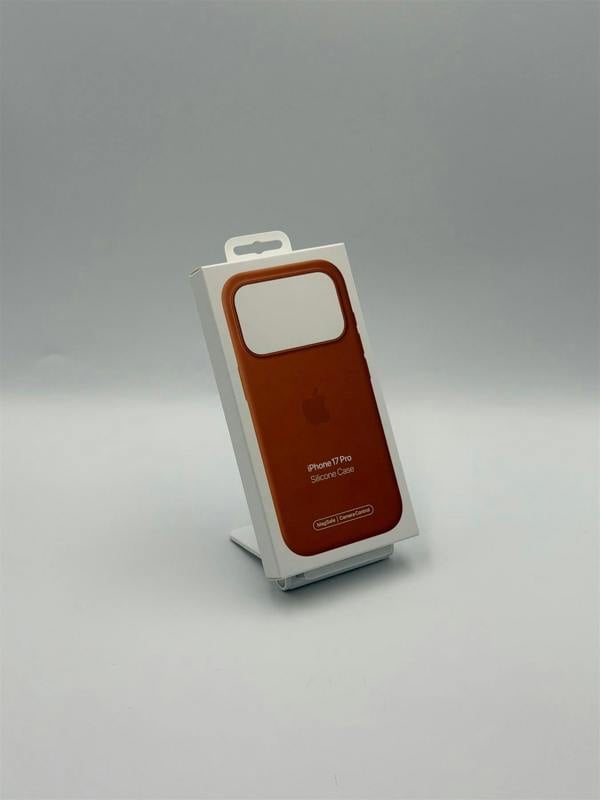 Apple Silicone Case with MagSafe for iPhone 17 Pro 6.3" Terra Cotta A3559 - MGFJ4ZM/A
