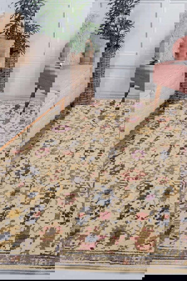 Traditional Floral Vintage Rug – Grey, Blue & Beige Elegance