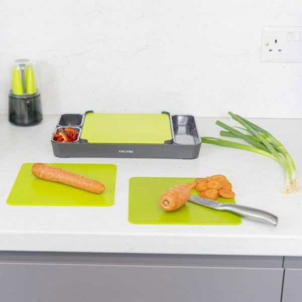 CALITEK Set of 3 Chopping Board Set With Holder for Multipurpose Use Green