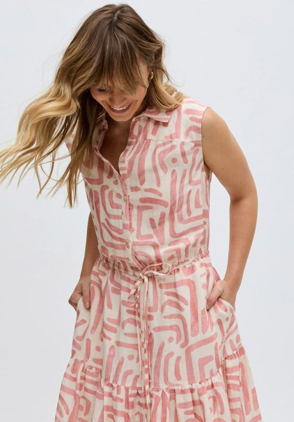 Holly Tiered Warhol Print Maxi Dress In Multi