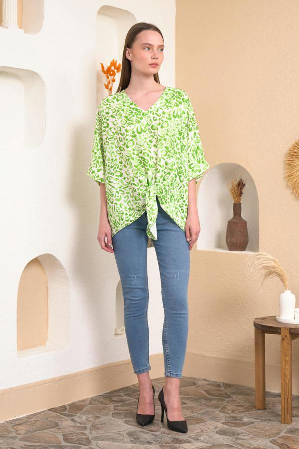 Hoxton Gal Oversized V Neck Leopard Printed Tie Detailed Top with 3/4 Sleeves in Green